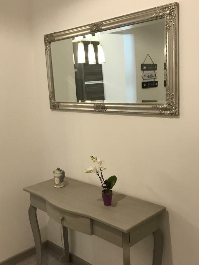 Lovely Apt Really Downtown - Free Private Parking Included! - Genova Eksteriør bilde